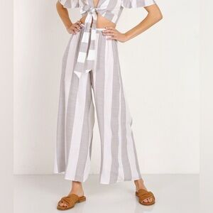 Show Me Your Mumu Explorer Wide Leg Pants Grey Bengal Stripe Women’s Size XSmall